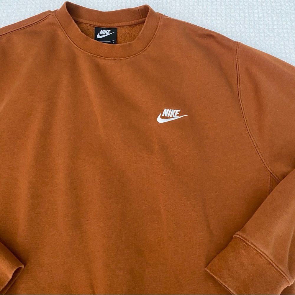 Nike Sportswear Club Fleece Rust Crewneck size Large - Picture 2 of 5
